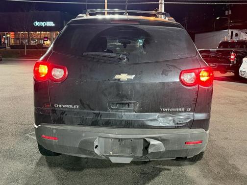 2010 Chevrolet Traverse LT