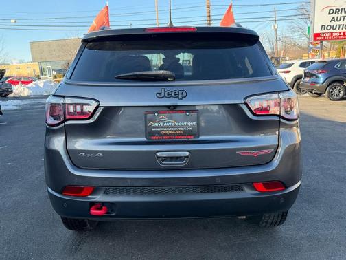 2021 Jeep Compass Trailhawk