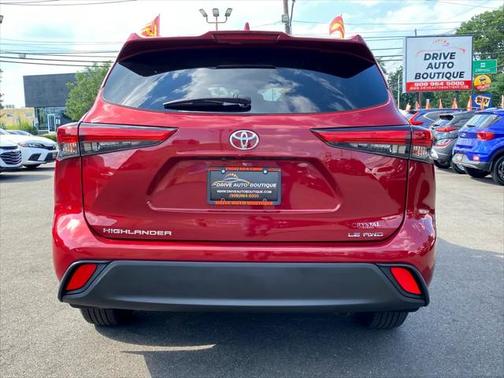 2021 Toyota Highlander LE