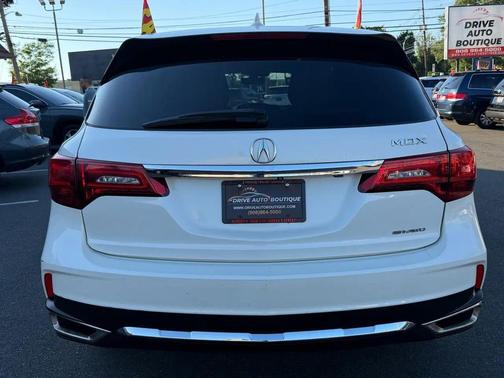 White Diamond Pearl 2018 Acura MDX 3.5L