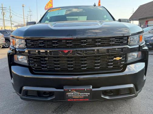 2019 Chevrolet Silverado 1500 Custom