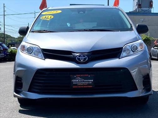 2018 Toyota Sienna SE