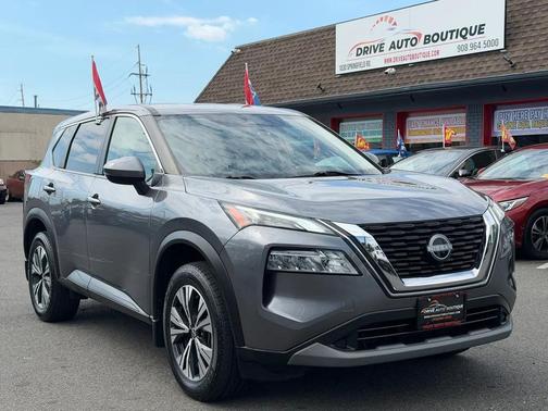Gun Metallic 2023 Nissan Rogue SV
