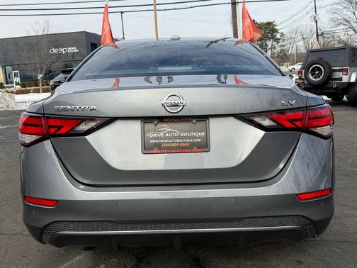 2022 Nissan Sentra SV