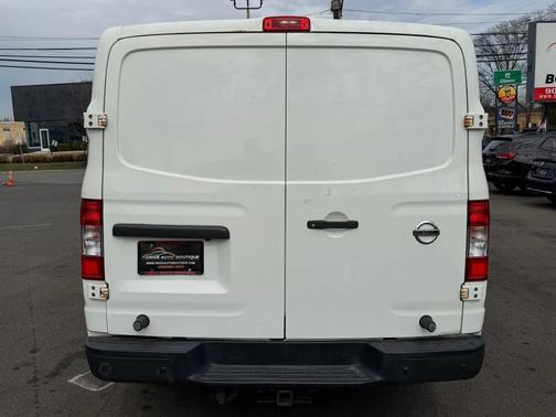 2020 Nissan NV Cargo NV3500 HD S V8