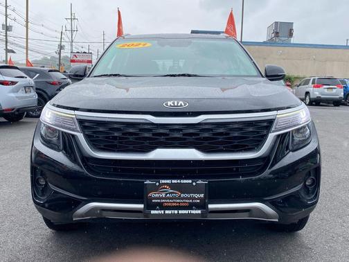 2021 Kia Seltos S