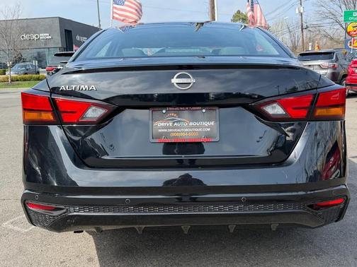 Super Black 2024 Nissan Altima S FWD
