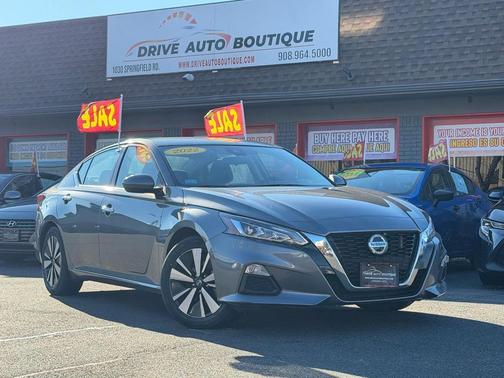 2022 Nissan Altima 2.5 SV