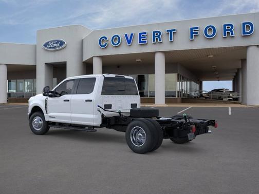 Oxford White 2026 Ford F-350 XL
