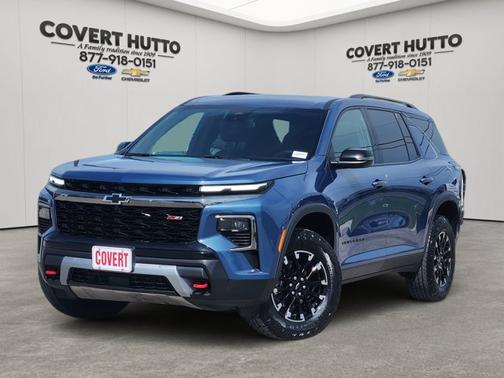 Lakeshore Blue Metallic 2025 Chevrolet Traverse AWD Z71