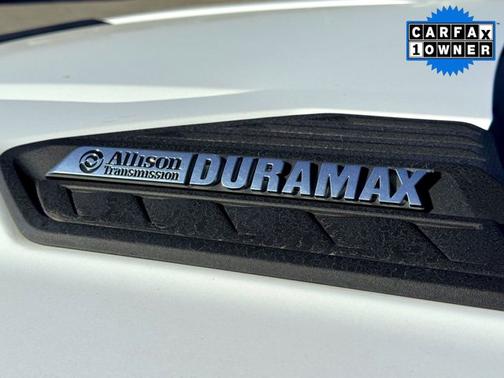 Summit White 2024 Chevrolet Silverado 2500 Work Truck