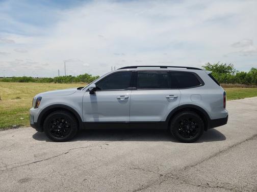 Wolf Gray 2024 Kia Telluride SX Prestige X-Pro