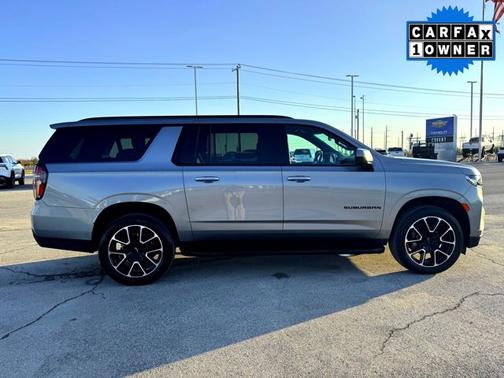 2024 Chevrolet Suburban RST