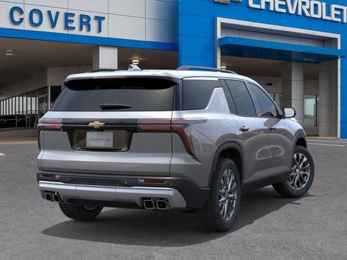 Sterling Gray Metallic 2026 Chevrolet Traverse FWD LT