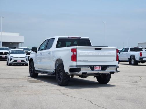 Summit White 2022 Chevrolet Silverado 1500 LTZ