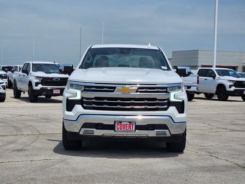 Summit White 2022 Chevrolet Silverado 1500 LTZ