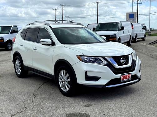 Glacier White 2017 Nissan Rogue SV