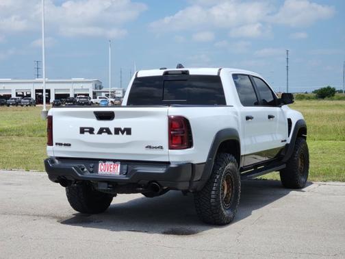 Bright White Clearcoat 2025 RAM 1500 RHO