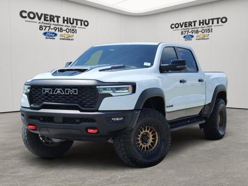 Bright White Clearcoat 2025 RAM 1500 RHO
