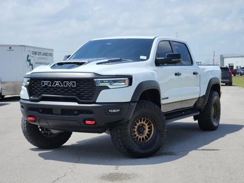 Bright White Clearcoat 2025 RAM 1500 RHO