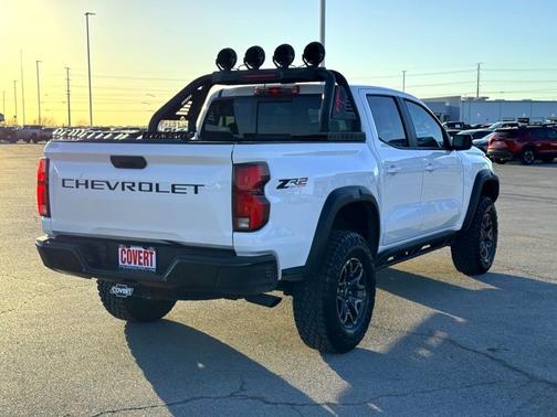 Summit White 2024 Chevrolet Colorado 4WD ZR2