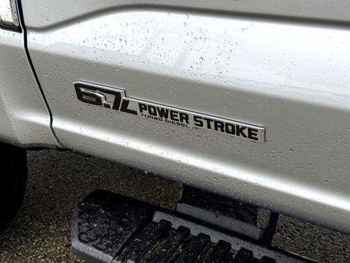 2023 Ford F-350 LARIAT