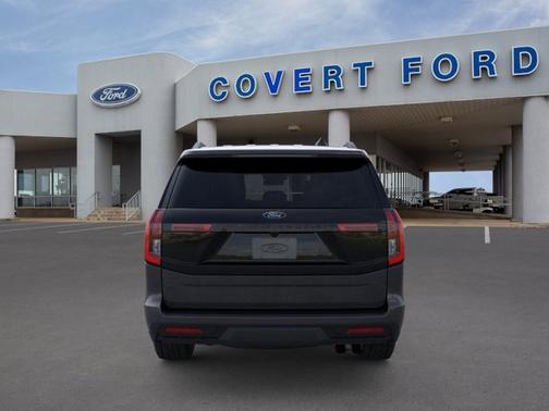 Dark Matter Gray Metallic 2026 Ford Expedition Tremor