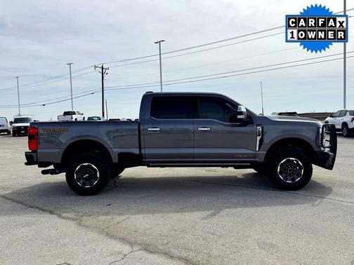 2024 Ford F-250 Platinum