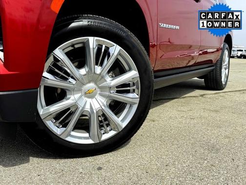 2023 Chevrolet Suburban High Country