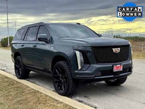 2025 Cadillac Escalade 4WD Sport