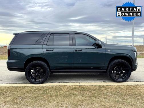 2025 Cadillac Escalade 4WD Sport