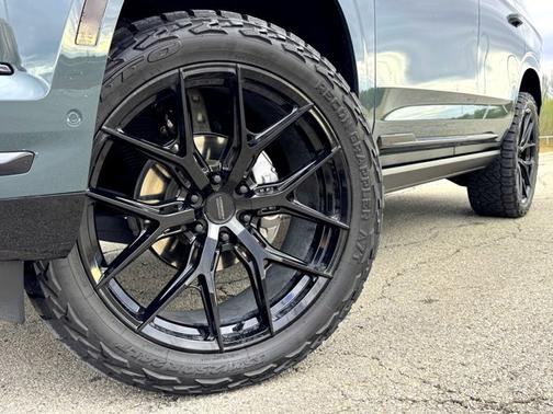 2025 Cadillac Escalade 4WD Sport