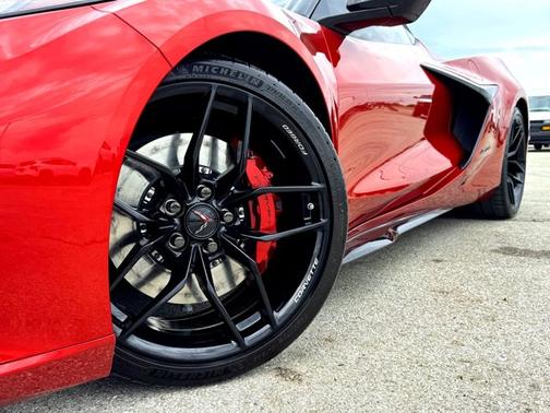 Red Mist Metallic Tintcoat 2025 Chevrolet Corvette 2LZ