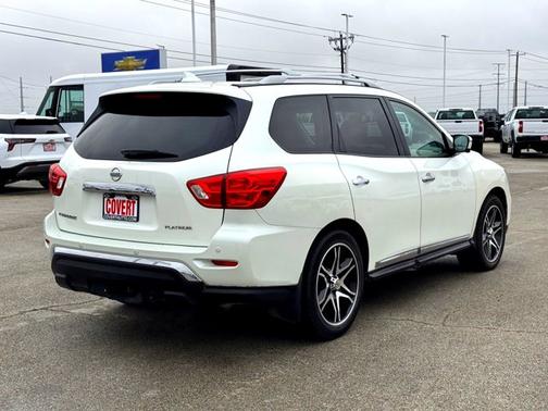 2019 Nissan Pathfinder Platinum
