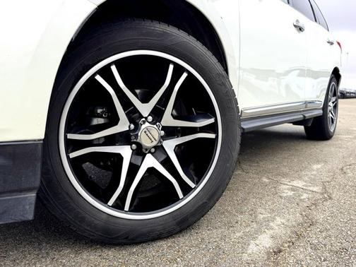 2019 Nissan Pathfinder Platinum