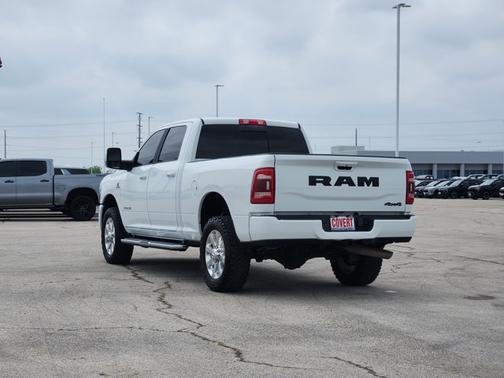 Bright White Clearcoat 2023 RAM 2500 Laramie