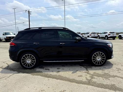 Black 2023 Mercedes-Benz GLE 450 GLE 450