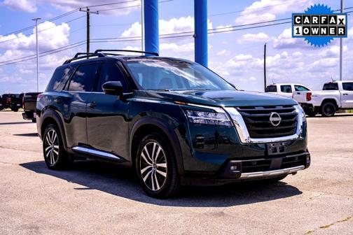 2023 Nissan Pathfinder Platinum