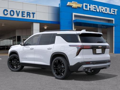 Summit White 2026 Chevrolet Traverse FWD LT