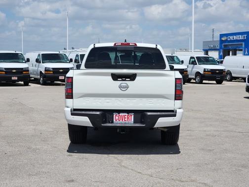 Glacier White 2025 Nissan Frontier SV