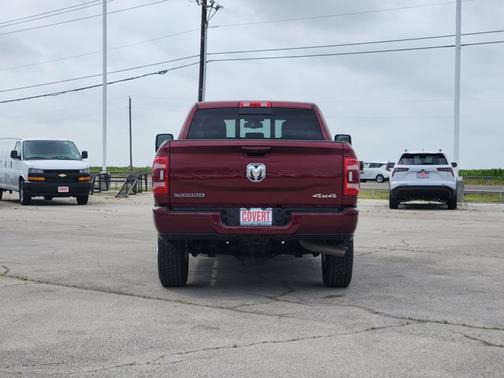 Delmonico Red Pearlcoat 2024 RAM 2500 Laramie