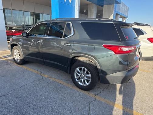 2020 Chevrolet Traverse LT Cloth