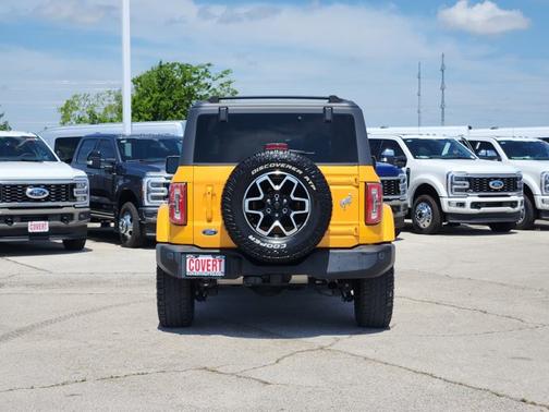 Yellow 2022 Ford Bronco Outer Banks