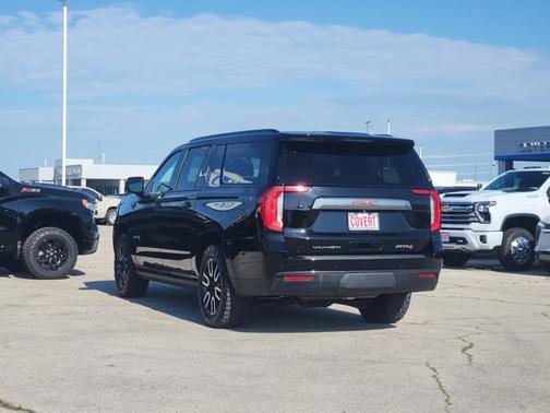 Onyx Black 2021 GMC Yukon XL AT4