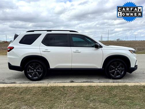 2025 Honda Pilot Sport