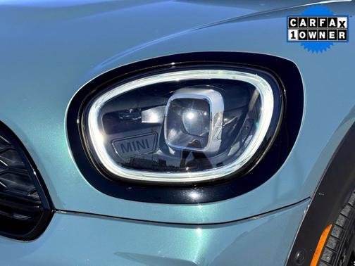 2023 MINI Countryman Classic