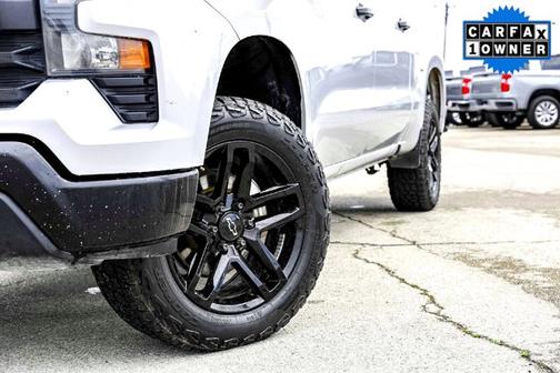 2022 Chevrolet Silverado 1500 Custom Trail Boss
