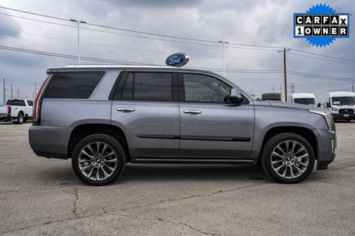 2020 Cadillac Escalade Premium Luxury