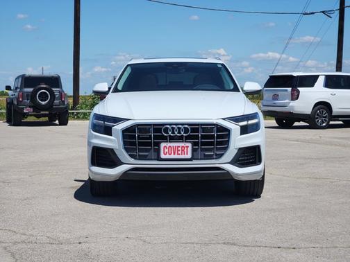 2019 Audi Q8 Premium Plus