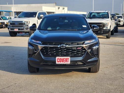 Mosaic Black Metallic 2026 Chevrolet Trax 1RS